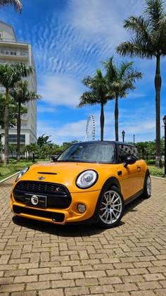 MINI COOPER 2.0 S EXCLUSIVE 16V TURBO GASOLINA 2P MANUAL